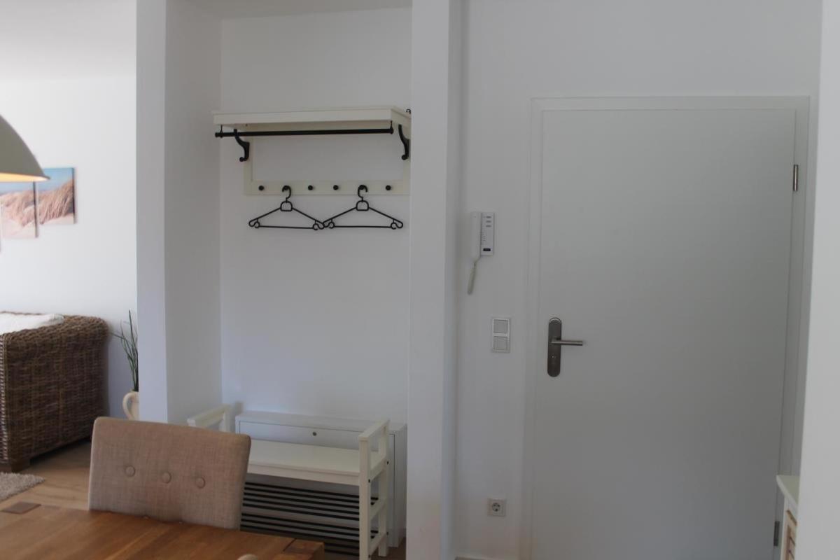 Apartment F 86 In *
